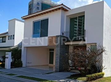 Casa · 400m² · 3 Recámaras · Venta de Residencia en Puebla, Puerta Paraíso Vía Atlixcayotl.