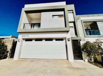 Casa · Casa en Venta en