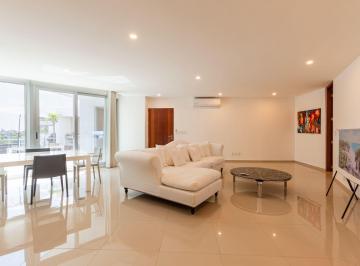 Departamento · 447m² · 5 Recámaras · 2 Estacionamientos · Penthouse en Venta en Playa del Carmen