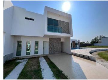 Casa · 137m² · 3 Recámaras · 1 Estacionamiento · Casa Nueva en Venta Residecial Las Joyas Nacajuca