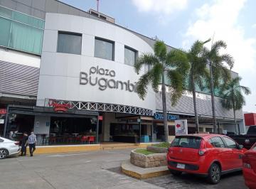 Oficina · 365m² · 7 Estacionamientos · Oficina Amueblada en Renta Plaza Bugambilia Villahermosa