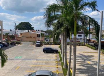 Local comercial · 18m² · 2 Estacionamientos · Local - Villahermosa