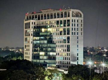 Oficina · 318m² · 6 Estacionamientos · Oficina en Torre Empresarial