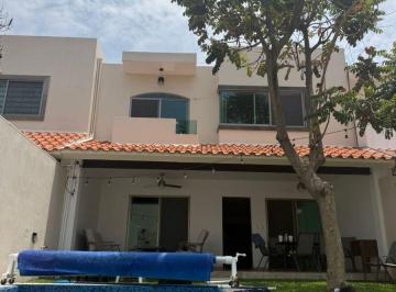 Casa de 4 habitaciones, Jiutepec · Casa en Venta, Residencial La Toscana, Morelos, Entrega Inmediata