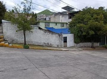 1 · Casa en Venta en Tlalnepantla con Departamentos
