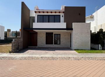 Casa de 3 habitaciones, Querétaro · Casa en Venta en La Vista Residencial, Queretaro