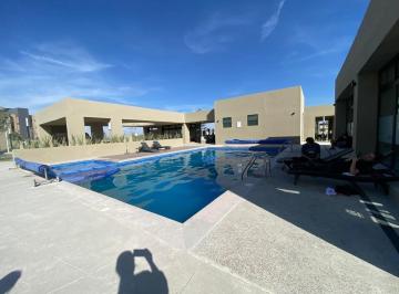 Departamento · 76m² · 2 Recámaras · 1 Estacionamiento · Departamentos en Venta en Villas del Refugio, Alberca, 2 Recámaras, 2 Baños