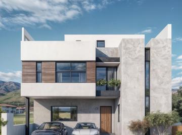 Casa · 350m² · 5 Recámaras · 3 Estacionamientos · Residencia en Venta en Zibata, Club de Golf - Diseño de Autor!