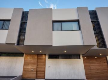Casa · 150m² · 3 Recámaras · 2 Estacionamientos · Estrena Hermosa Casa en Zibata y Vive con Calidad de Vida!, Club de Golf.