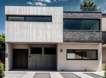 Casa · 191m² · 3 Recámaras · 2 Estacionamientos · Casa en Venta en Preserve Juriquilla - Amplias Estancias y Amenidades Únicas
