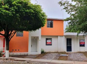 1a5b0d7ddc1b41524b2783d676edd1564e8d560fb6ec57d86a1514982d5d562b · Casa en Venta en Colima
