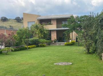 Casa de 3 habitaciones, El Arenal · Casa de Campo Amueblada en Fraccionamiento Las Tortugas, El Arenal.