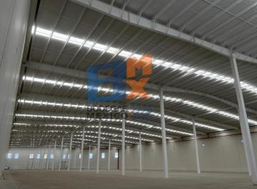 Bodega comercial · 3000m² · 5 Estacionamientos · Bodega Industrial de 3,000 m² en Renta Ubicada en Blvd Aeropuerto