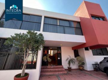 Casa de 4 habitaciones, Naucalpan de Juárez · Casa en Venta, Alfonso Alarcón, Ciudad Satélite