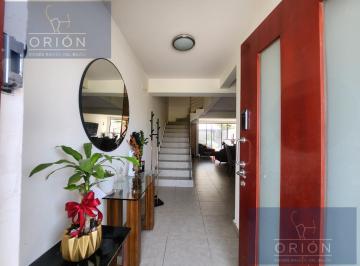 Casa en condominio · 180m² · 3 Recámaras · 2 Estacionamientos · Casa Venta 3 Pisos Cumbres de Juriquilla Queretaro