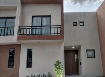 Casa · 104m² · 3 Recámaras · 2 Estacionamientos · Casa en Venta en Ciudad del Sol - Estrena y Vive con Calidad de Vida