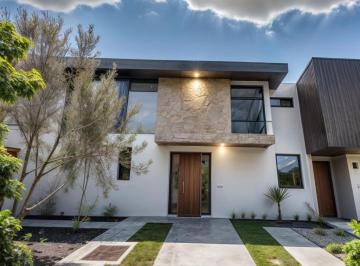 Casa · 152m² · 3 Recámaras · 2 Estacionamientos · Casa en Venta en Zibata, 3 Habitaciones, Una en Pb, 3 Baños Completos, Jardín