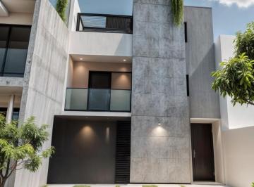 Casa · 180m² · 4 Recámaras · 3 Estacionamientos · Estrena Casa en Zibata, Roof Garden, Family Room, 4 Recamaras, Jardín, Lujo!