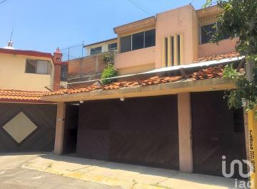 Casa · 193m² · 3 Recámaras · 3 Estacionamientos · Venta en Casa en Valle del Sol