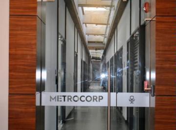 Oficina , Chihuahua · Oficina en Renta 50 m² Metro Corp en D1 $36 Incluye Mtto.