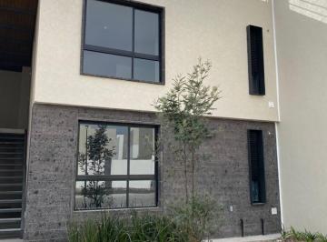 Departamento · 85m² · 2 Recámaras · 2 Estacionamientos · En Venta Departamentos Entre El Refugio y Zibata, 2 Recamaras 2 Baños, Jardín