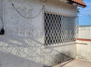 Local comercial · 80m² · 1 Estacionamiento · Local en Renta en Col. Cumbres 3 Sector en Monterrey