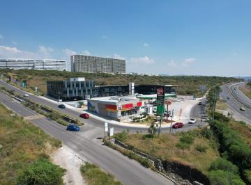 Local comercial · 48m² · 143 Estacionamientos · Locales Renta Juriquilla - (4)