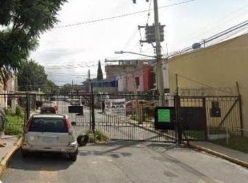Casa · 55m² · 2 Recámaras · 1 Estacionamiento · Casa en Venta en San Vicente Chicoloapan