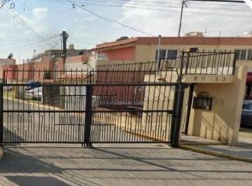 Casa · 62m² · 2 Recámaras · 1 Estacionamiento · Casa en Venta en Los Heroes Ecatepec, Sección V, Estado de México