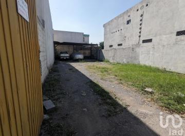 Terreno / Lote · 30m² · Terreno en Venta Fracc. Bernardo Reyes en Monterrey