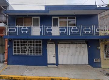 Casa de 4 habitaciones, Xalapa · Casa en Centro Xalapa Veracruz (Recuperacion Bancaria)