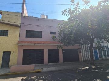 Casa de 3 habitaciones, Gustavo A. Madero · Se Vende Casa con Locales Comerciales en Gustavo A. Madero Cdmx