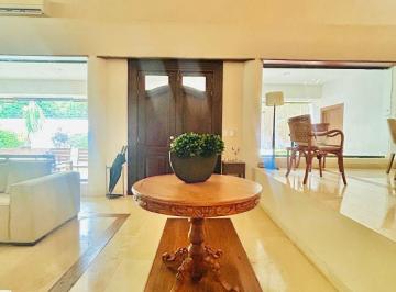 Casa de 4 habitaciones, Benito Juárez · Casa con o Sin Muebles en Cancún Centro y Av Huayacan