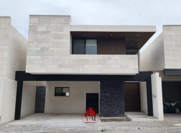 Casa de 3 habitaciones, Ramos Arizpe · Casa en Venta. Amplia Casa en Seterra Residencial.