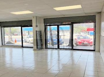Local comercial · 290m² · Excelente Local con Exhibición a 2 Cuadras de Av Venustiano Centro Sobre Av Alto Trafico Mty Nl