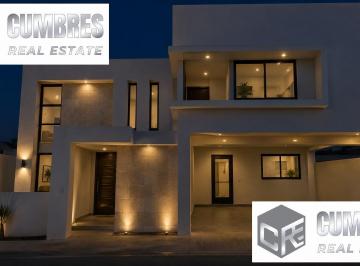 Casa · 266m² · 3 Recámaras · 3 Estacionamientos · Casa - Universidad Sur