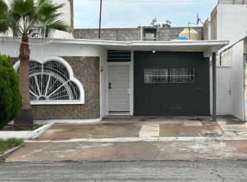 Casa · 185m² · 3 Recámaras · 2 Estacionamientos · San Felipe