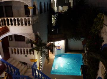 Casa · 15 Recámaras · Hotel en Venta, Av 30 y Calle 4 Norte