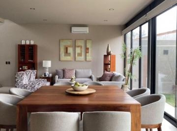 Casa de 3 habitaciones, Querétaro · Casa en Venta en Altozano, El Nuevo Querétaro