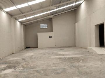 Bodega comercial · 420m² · Bodega Recien Remodelada en Renta en Guadalupe N. L.