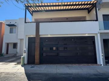 Casa de 3 habitaciones, Hermosillo · Casa en Venta en Santa Barbara Residencial en Hermosillo, Sonora