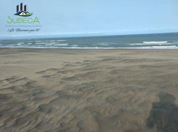 Terreno / Lote , Ursulo Galván · Terreno en Venta en El Sabanal, Dunas de Chachalacas, 10 Hectáreas, Junto a La Playa