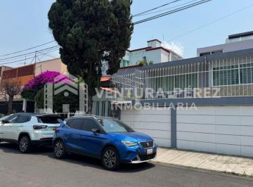 Casa de 3 habitaciones, Coyoacán · Casa en Venta Villa Quietud Coyoacán