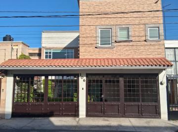 Casa de 3 habitaciones, Naucalpan de Juárez · Hermosa Casa en Venta en Colonia Boulevares, Naucalpan de Juárez
