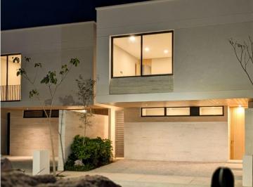 Casa de 3 habitaciones, Mazatlán · Casa en Venta en Mazatlán en Residencial La Calma en Marina