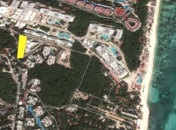 Terreno / Lote · 2350m² · Terreno en Playa del Carmen