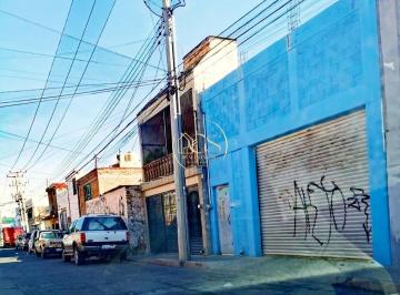 Bodega comercial · 75m² · 1 Recámara · 2 Estacionamientos · Bodega Abierta Tipo Loft en Venta Centro Calle Morelos Celaya