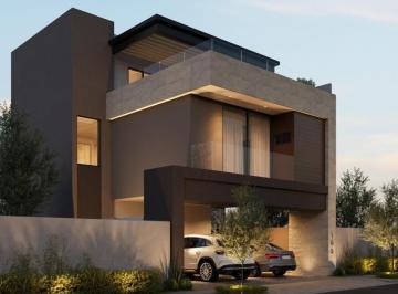 Casa · 302m² · 4 Recámaras · 2 Estacionamientos · Casa en La Joya de La Montaña de 3 Niveles