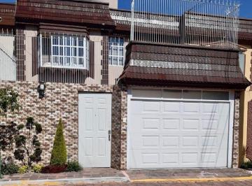 Casa de 3 habitaciones, Toluca · Venta de Casa con 3 Recamaras en Privada "La Mora" Toluca, Edo. Méx. Cerca de La Maquinita