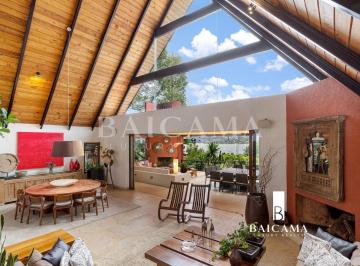196fa9bbed86af8c93b5d2a9635efe4a39900ab9c0a5cfd4b0dbb41991b2f274 · Elegante Casa en Condominio en Zona Exclusiva de Avándaro